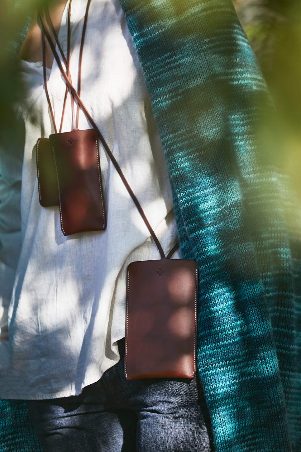 Etui téléphone bandoulière cuir DEL'EP