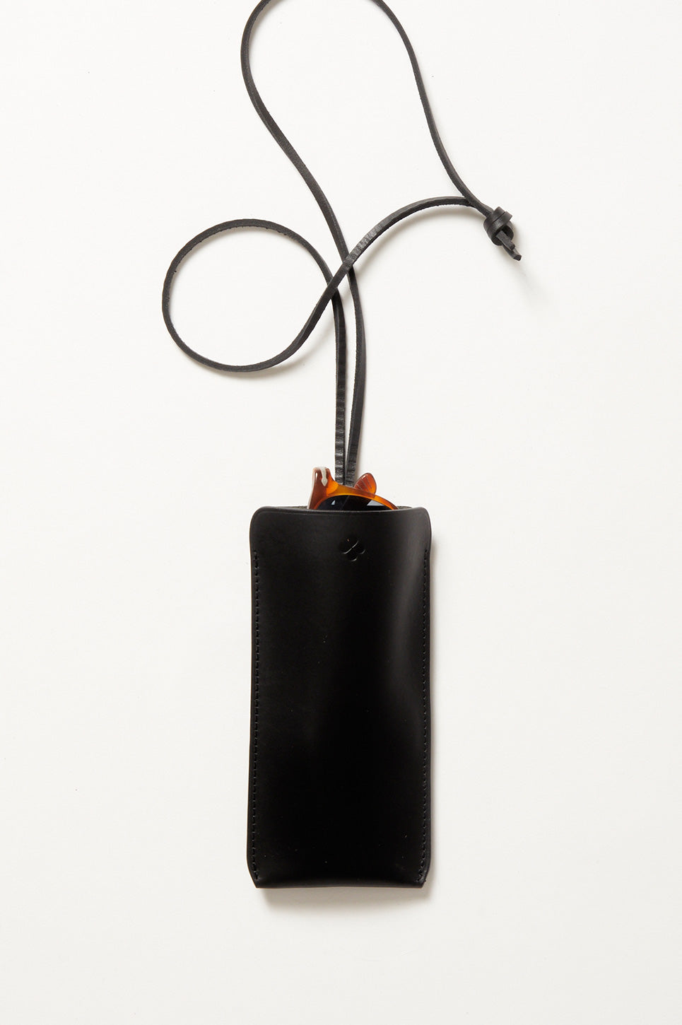 étuis à lunettes cuir noir végétal